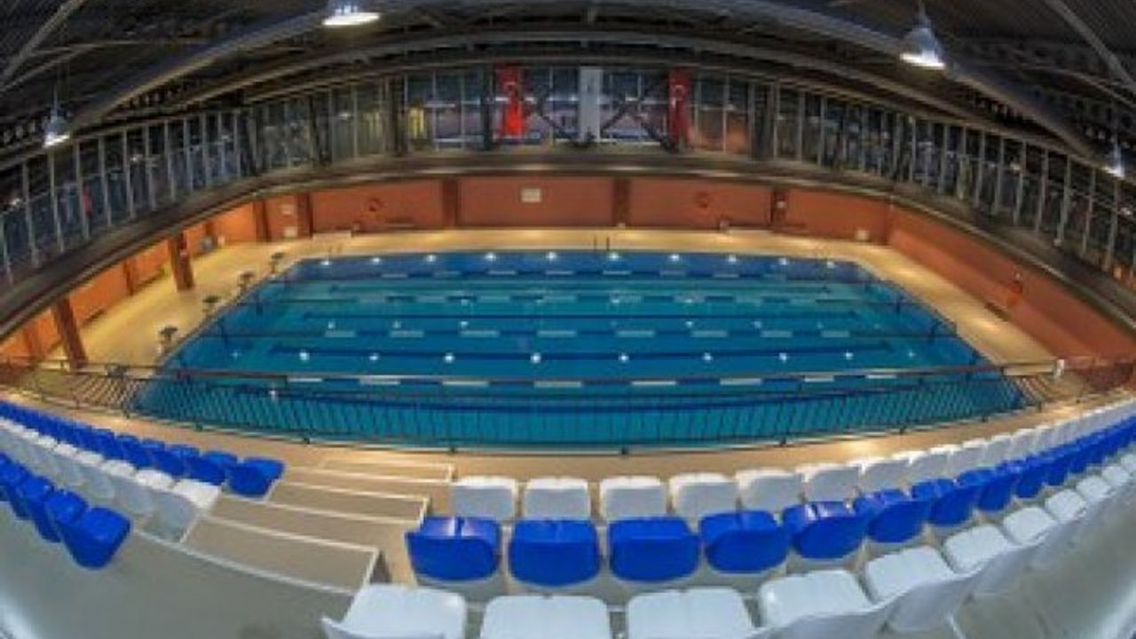 Mustafa Öncel Spor Kompleksi Yüzme Havuzu