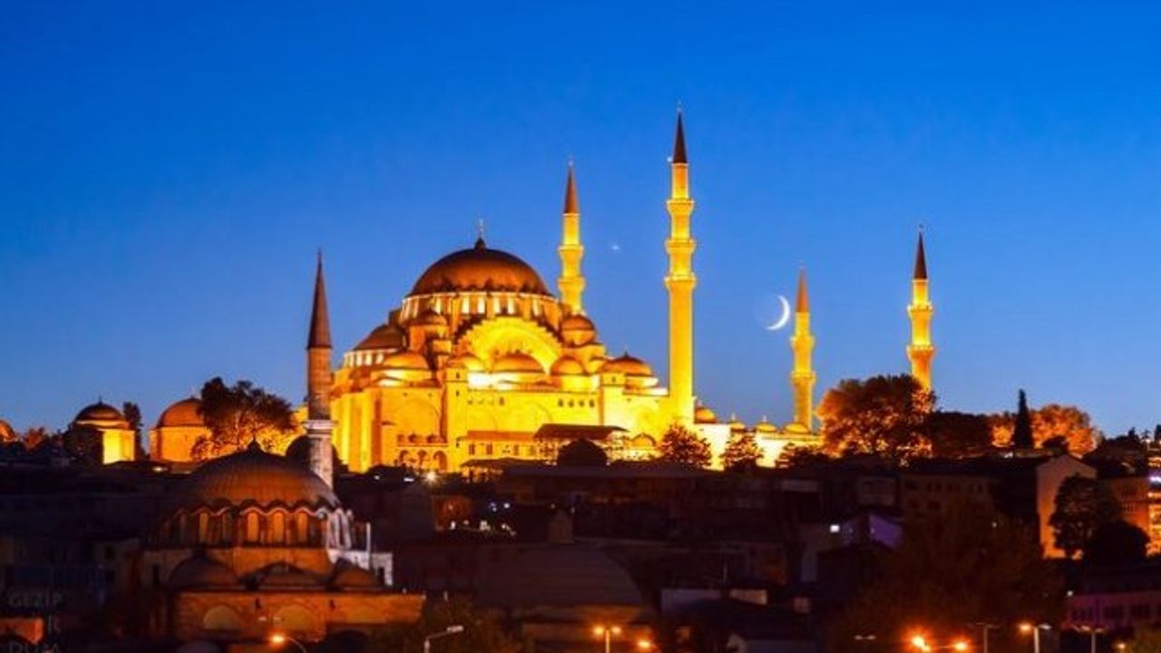 Fatih'te görülmesi gereken yerler