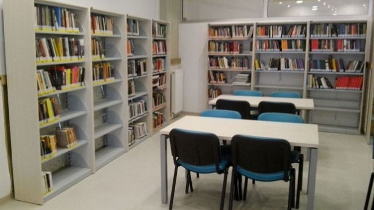 İBB Şehit Prof. Dr. İlhan Varank Halk ve Çocuk Kütüphanesi, Yol Tarifi