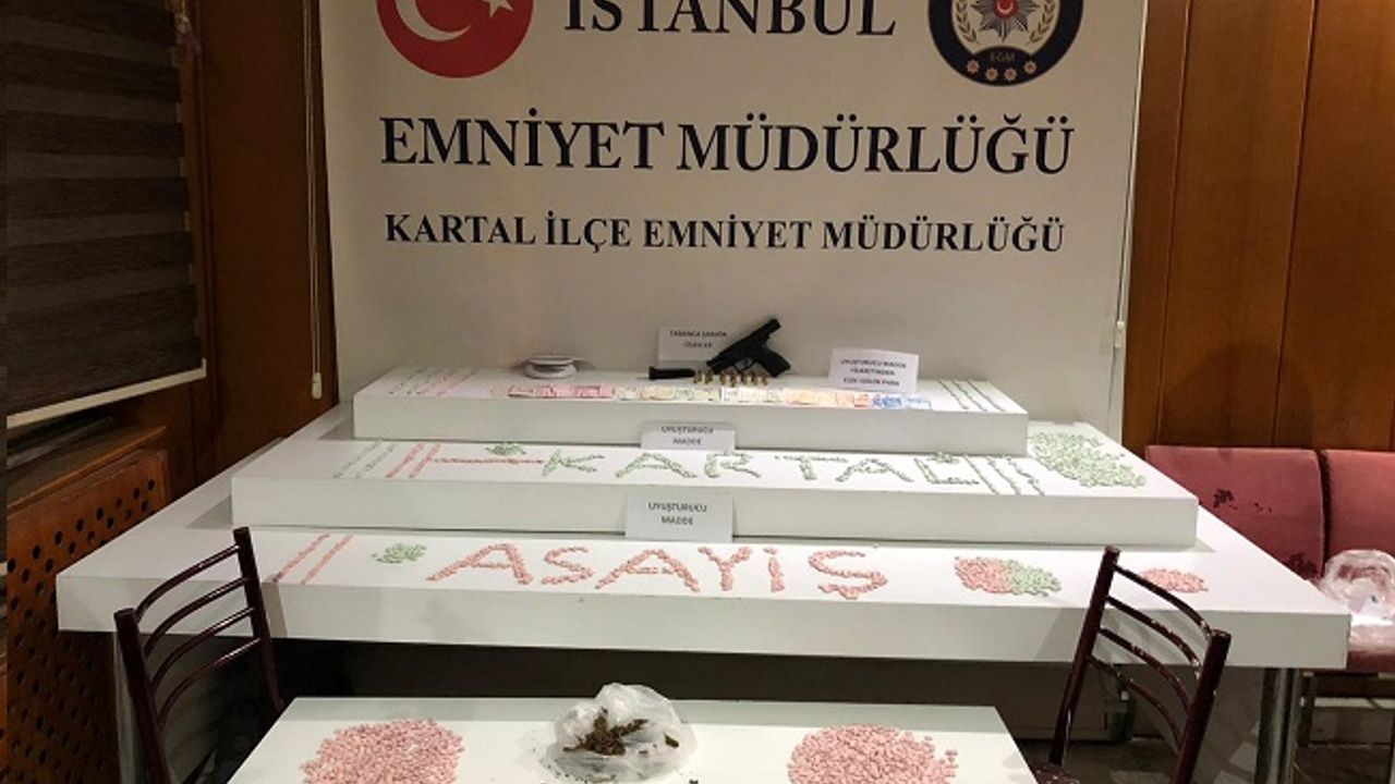 Kartal'da uyuşturucu torbacılarına operasyon