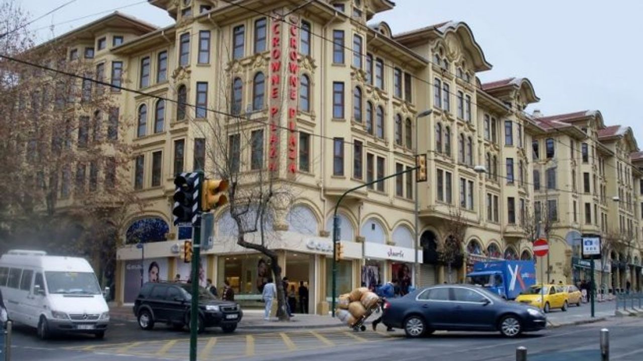 Wyndham İstanbul Old City (ex. Crowne Plaza ) , Otel, Yol Tarifi