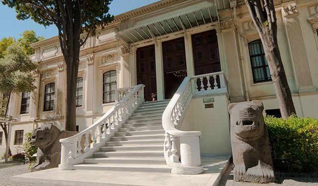 İstanbul Arkeoloji Müzesi'ne nasıl giderim